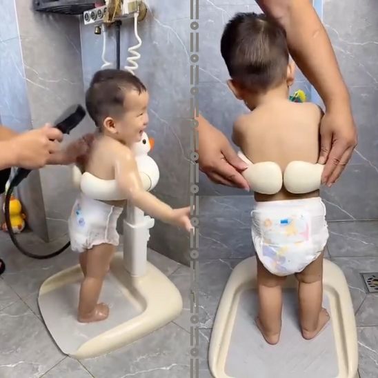 BAIGNOIRE BEBE DOUCHE | Favorise l’autonomie dès le bain