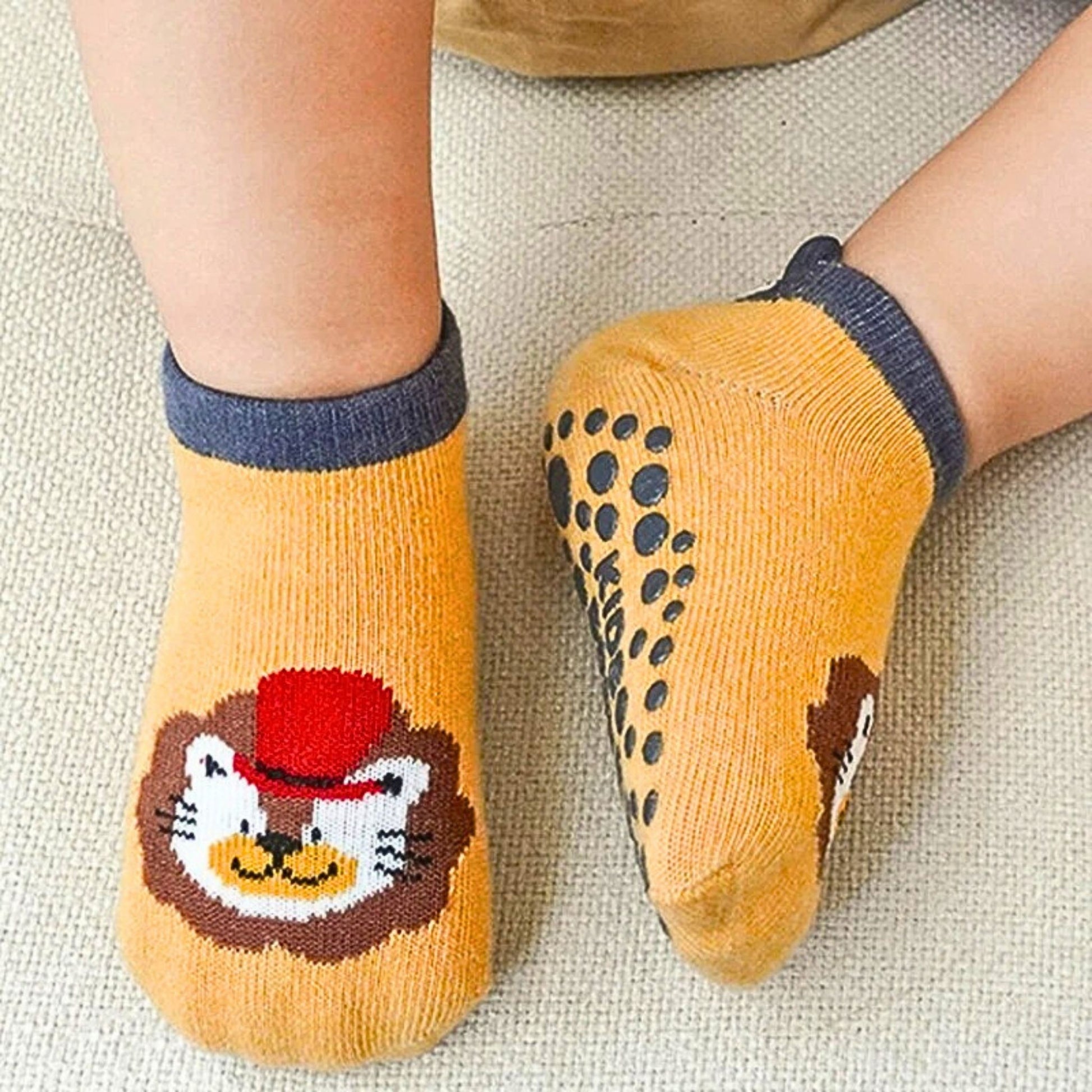 Chaussette antidérapante confort et sécurité pour premiers pas