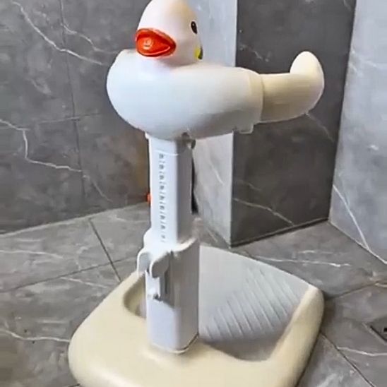 La baignoire bebe douche bien installée dans une douche italienne