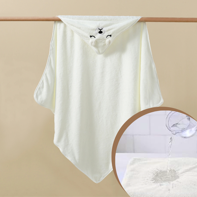 cape-de-bain-bebe-blanche-absorbante