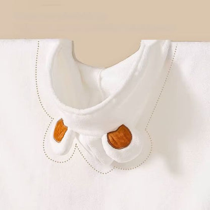 La capuche de la cape de bain pour bébé stylée