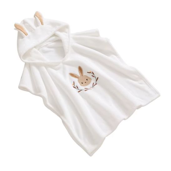 Cape de bain pour bébé de couleur blanche